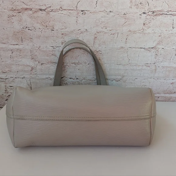 Cuyana Cream Tote Bag